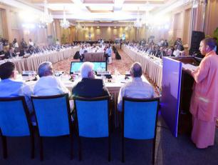 मा0 मुख्यमंत्री श्री योगी आदित्यनाथ, काॅन्फेडरेशन आॅफ इण्डियन इण्डस्ट्री द्वारा आयोजित कार्यक्रम को सम्बोधित करते हुए। दिनांकः 01 सितम्बर 2017, लखनऊ।