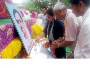 अमेठी जनपद में पं० दीन दयाल उपाध्याय जी के जन्म शताब्दी वर्ष 2017 के अवसर पर तीन दिवसीय अन्त्योदय मेला एवं प्रदर्शनी