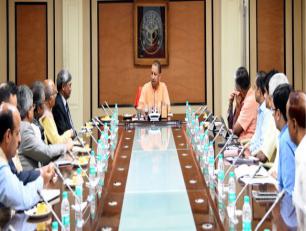 उत्तर प्रदेश के मा0 मुख्यमंत्री योगी आदित्यनाथ जी से 27 जून 2018 को शास्त्री भवन में हेड आफ मिशन राजदूत/उच्चायुक्तों के एक उच्च स्तरीय प्रतिनिधि मंडल ने भेंट की।