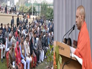 मुख्यमंत्री योगी आदित्यनाथ जी 23 दिसम्बर, 2018 को विधान सभा लखनऊ में किसान सम्मान दिवस के अवसर पर आयोजित कार्यक्रम को सम्बोधित करते हुए।